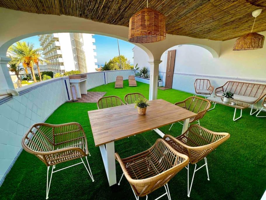 Apartamento Con Gran Terraza Junto A La Playa Торремолинос Экстерьер фото