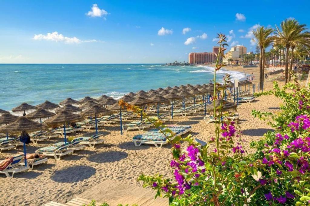 Apartamento Con Gran Terraza Junto A La Playa Торремолинос Экстерьер фото